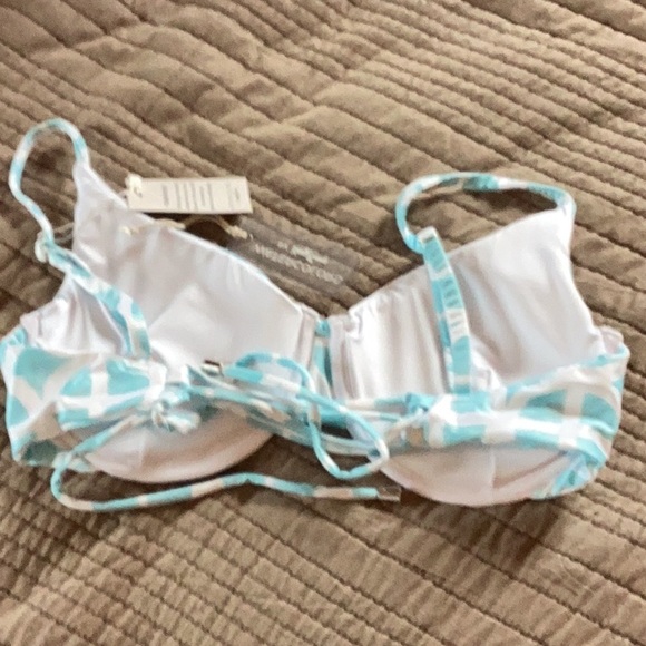 Kenny Flowers underwire NWT DD Blue/White Bikini Top summer, beach, pool party - Picture 9 of 9